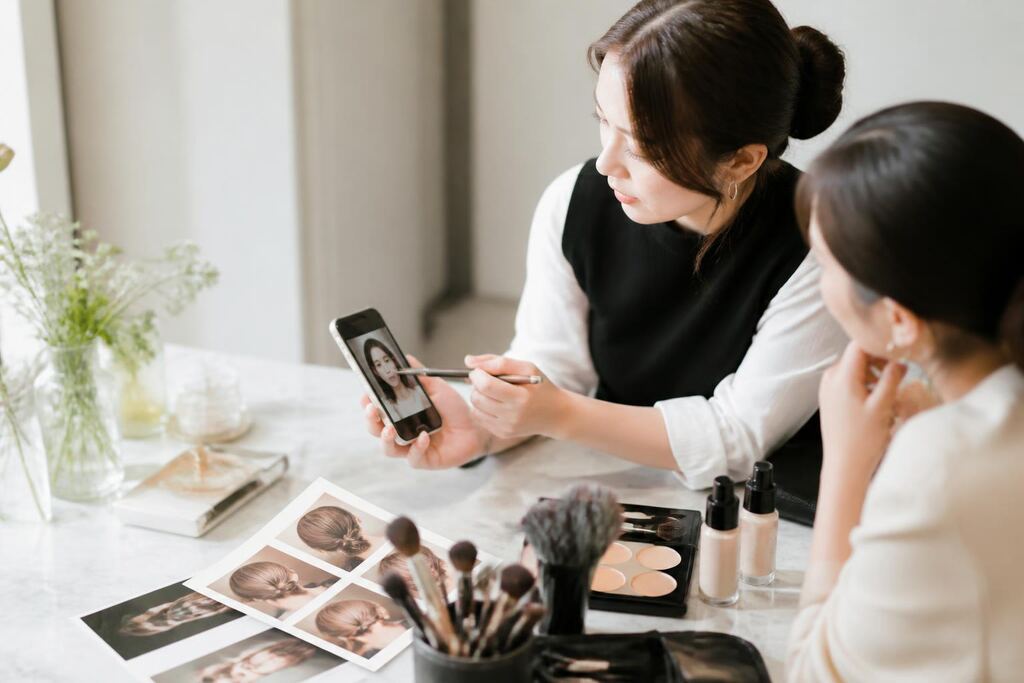 전북특별자치도 출장 메이크업 작업 범위와 현장 조건 이미지