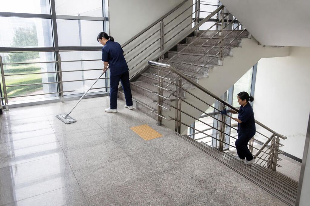 세종특별자치시 계단청소 작업 범위와 현장 조건 이미지