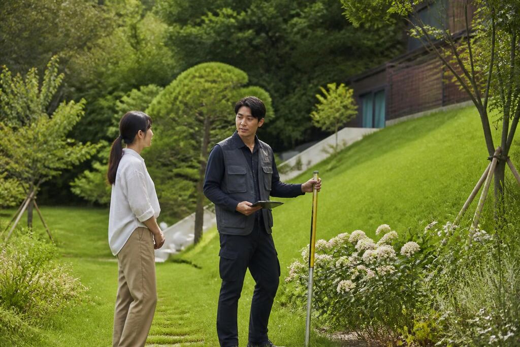 충남 잔디 깎기 작업 범위와 현장 조건 이미지