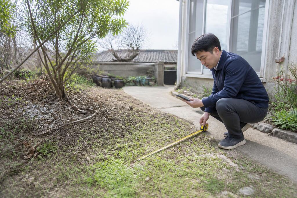 전북특별자치도 마당 정리 작업 범위와 현장 조건 이미지