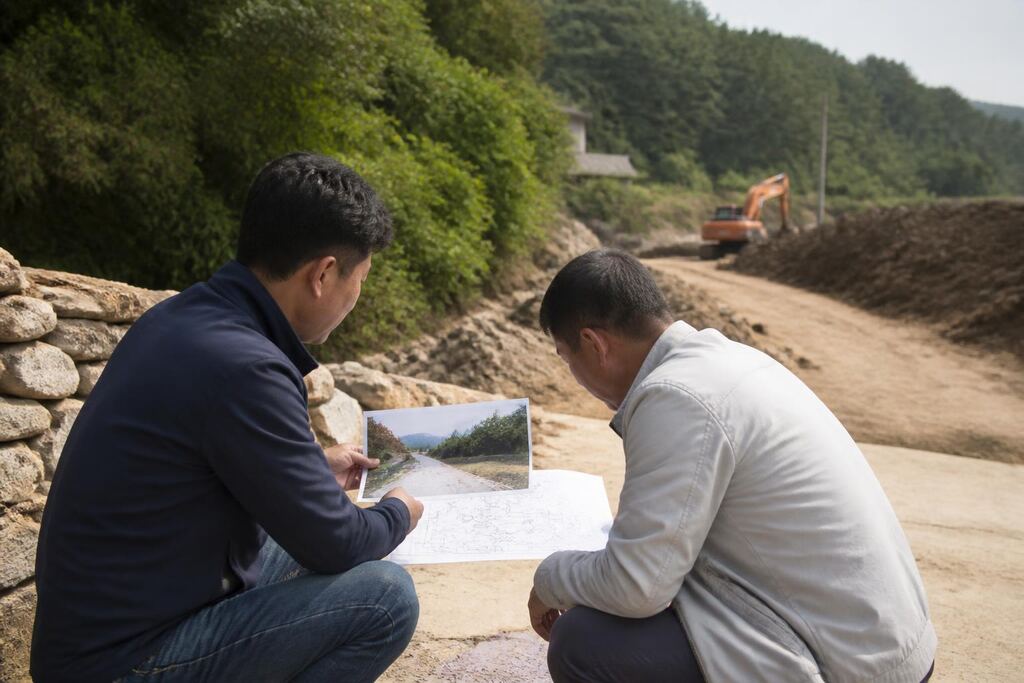 충남 굴착기 작업 범위와 현장 조건 이미지
