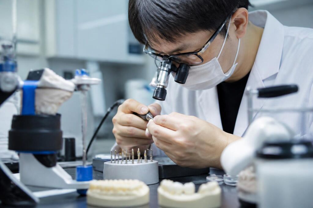 서울 임플란트 비용과 업체 비교 정보 이미지