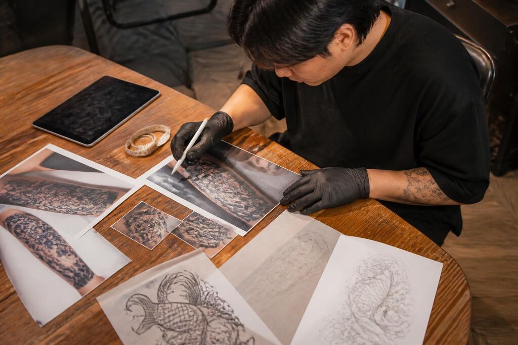 서울 종로구 기존 타투 리터치 작업 범위와 현장 조건 이미지