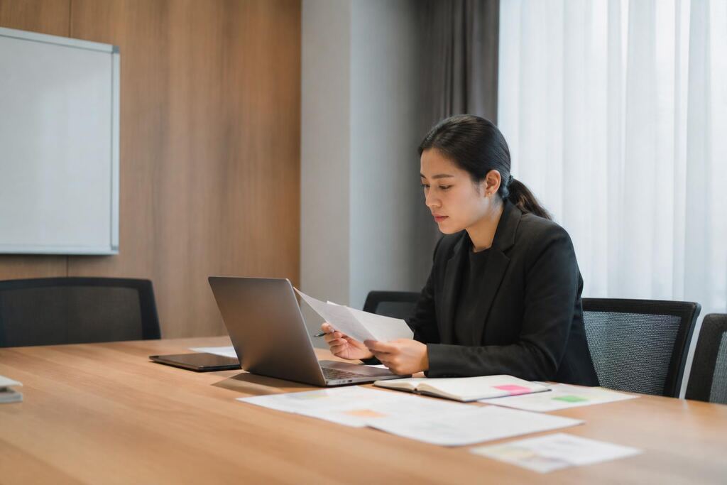 충남 관광·수행통역 작업 범위와 현장 조건 이미지