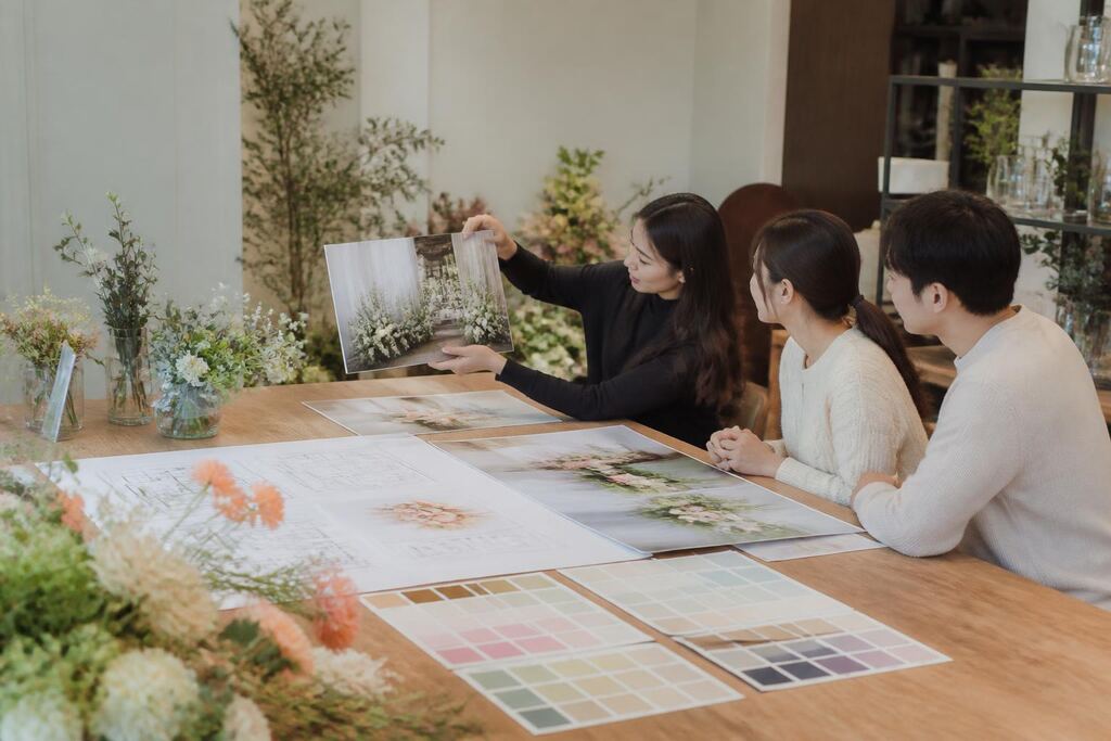 충북 웨딩 데코·플라워 작업 범위와 현장 조건 이미지