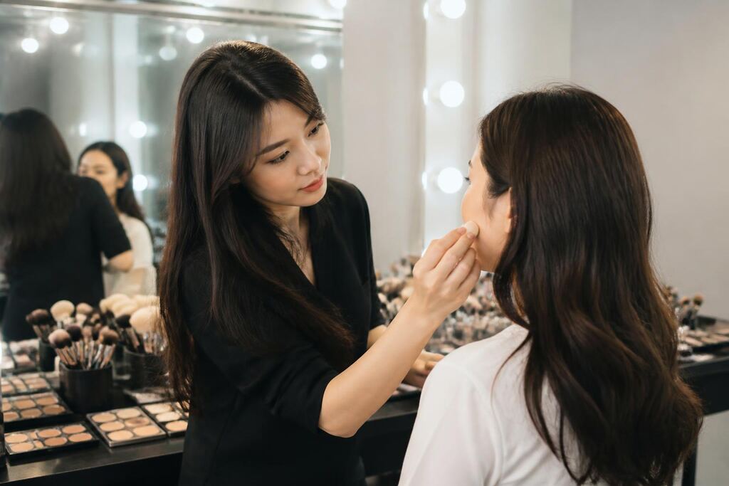 서울 구로구 메이크업 작업 범위와 현장 조건 이미지