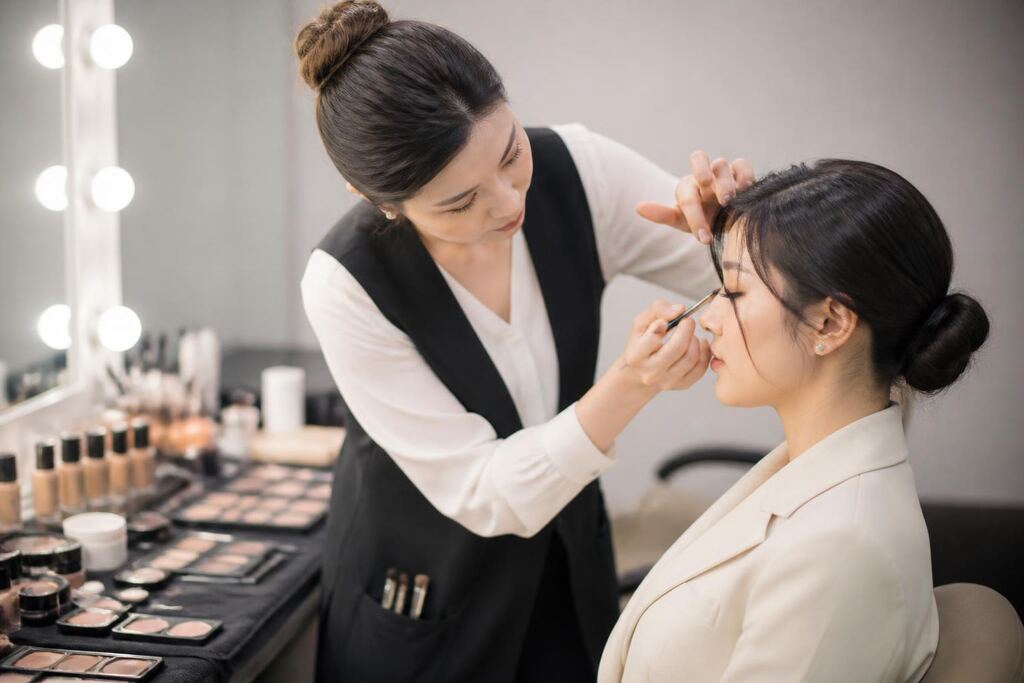 서울 관악구 메이크업 작업 범위와 현장 조건 이미지