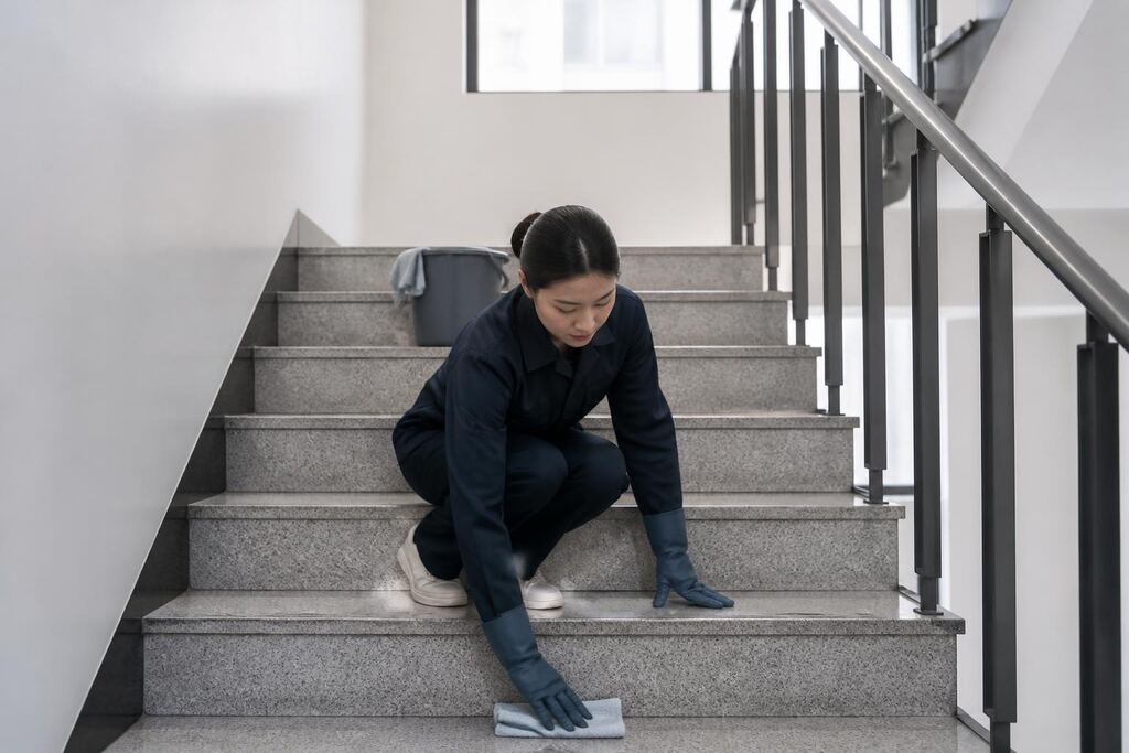 서울 마포구 계단청소 이미지