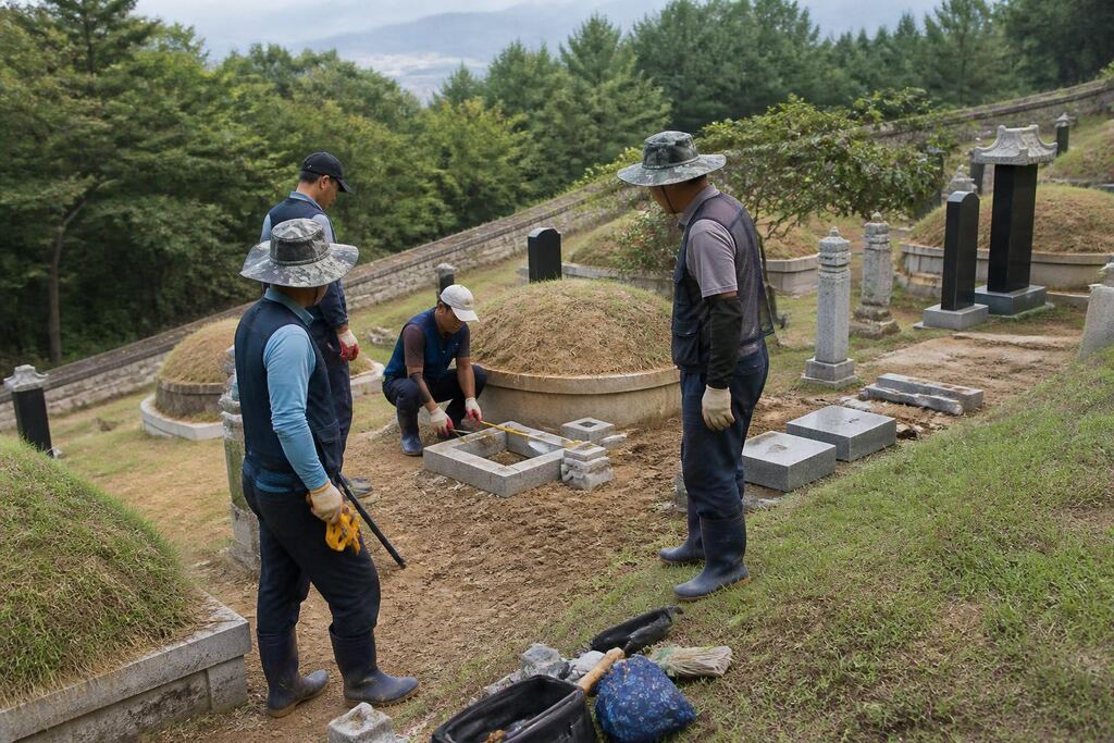 서울 강서구 묘지이장 작업 범위와 현장 조건 이미지