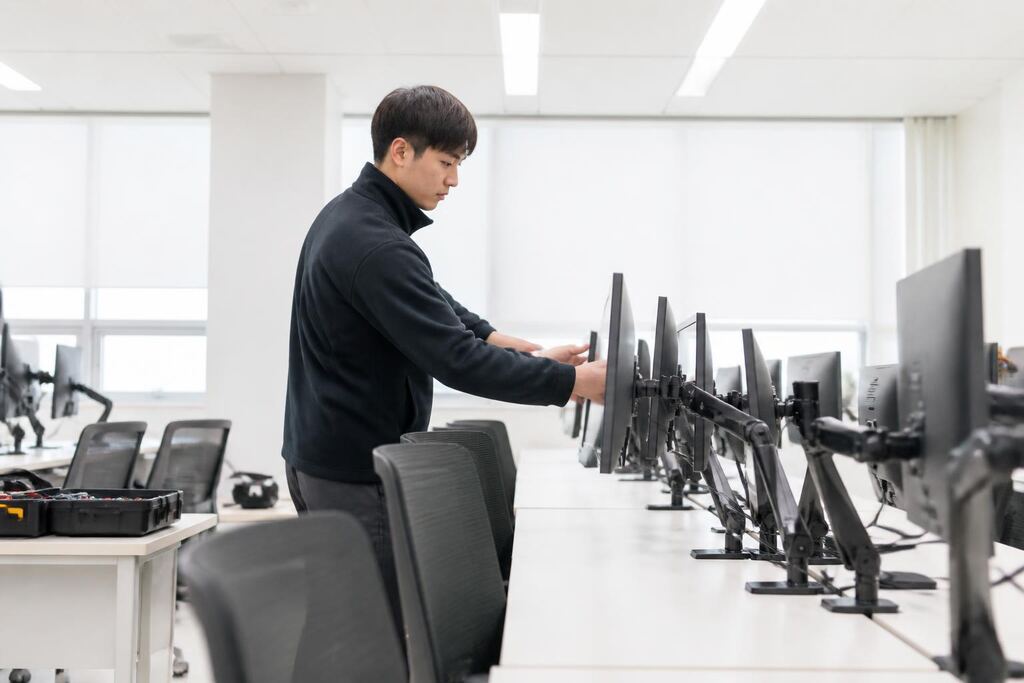 서울 동대문구 모니터 렌탈 비용과 업체 비교 정보 이미지