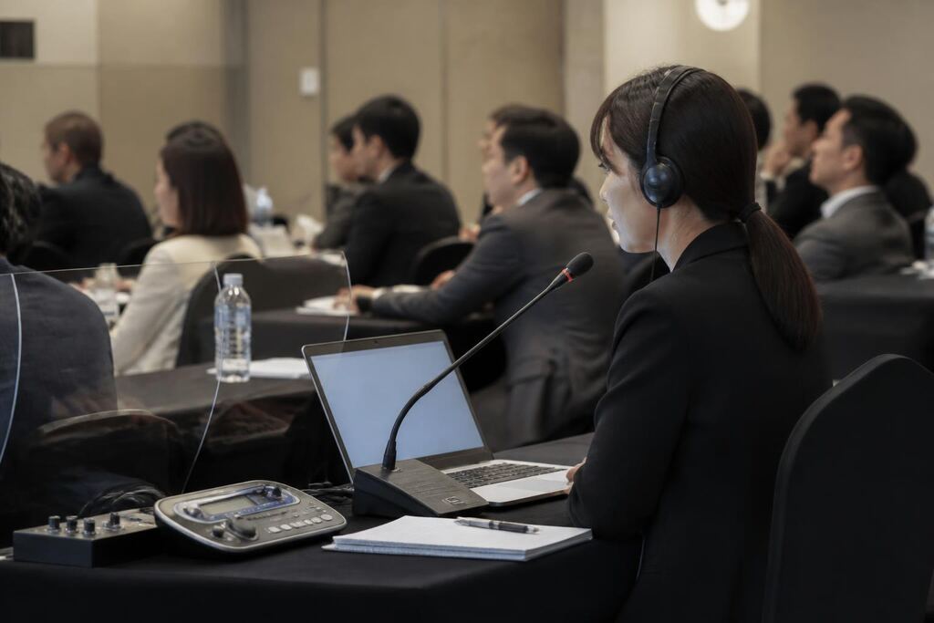 서울 도봉구 동시·순차통역 이미지