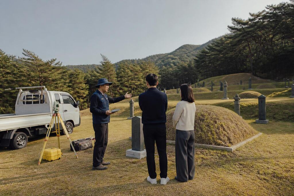 묘지이장 서비스 대표 이미지