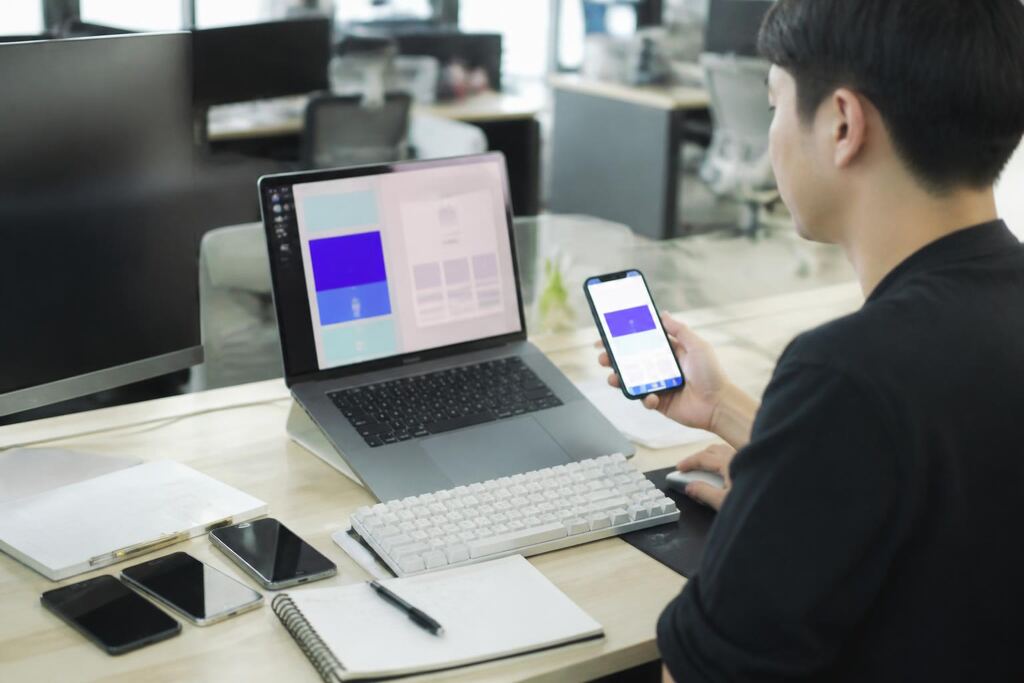 오류수정·기능개선 서비스 작업 범위와 현장 조건 이미지